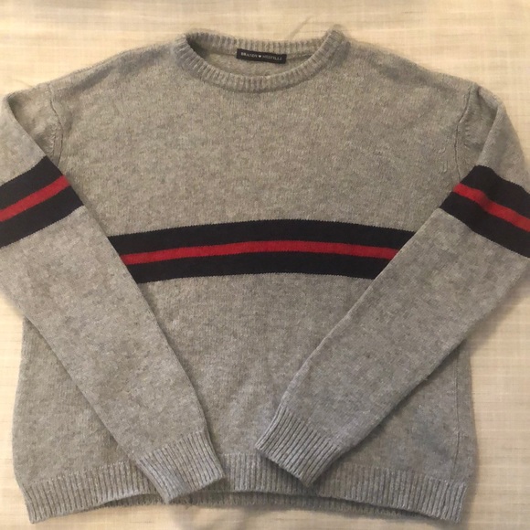 Like new Brandy Melville sweater with navy stripe - Picture 1 of 8